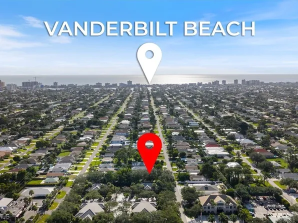 864 100th Ave N, Naples, FL 34108