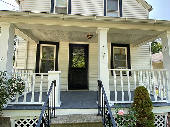 4th image of 171 Parmely Ave