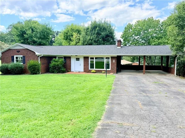 115 Adams Ridge Rd, State Road, NC 28676