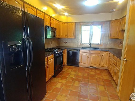 5th image of 2010 46th Ave Unit 57