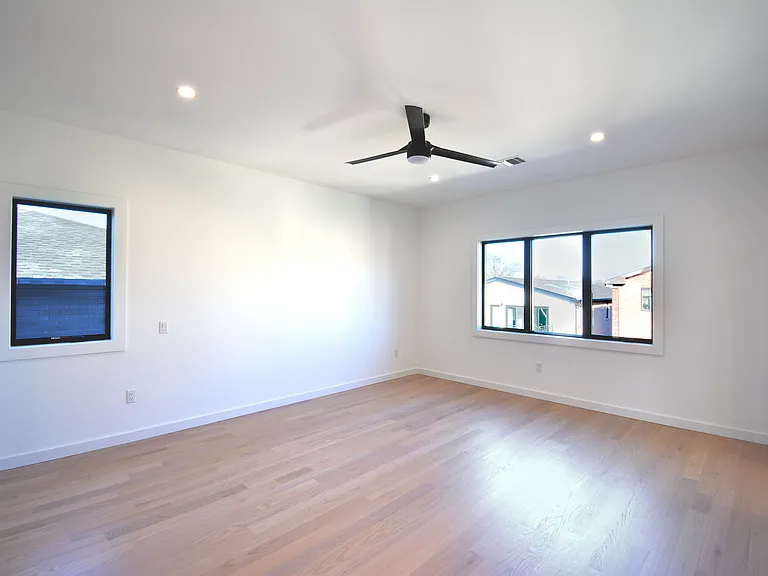 35 Henry Ave #2 — Photo 17