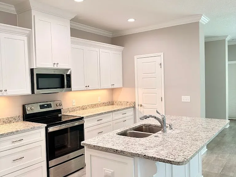 140 The Villas Way — Photo 9