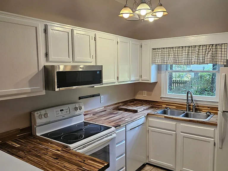 17 Briarfield Ct — Photo 7