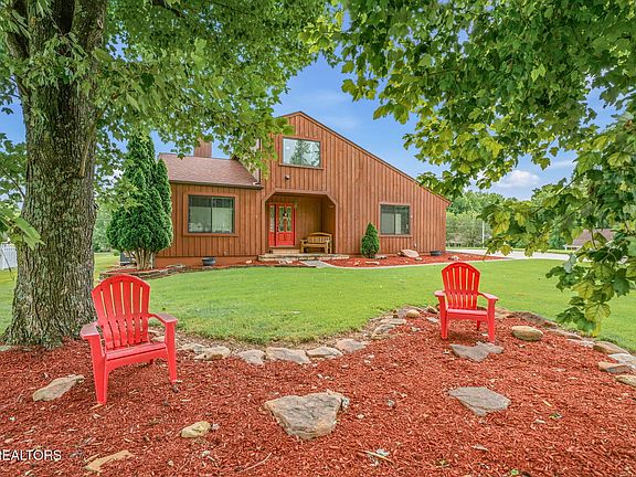 2nd image of 123 Azalea Cir