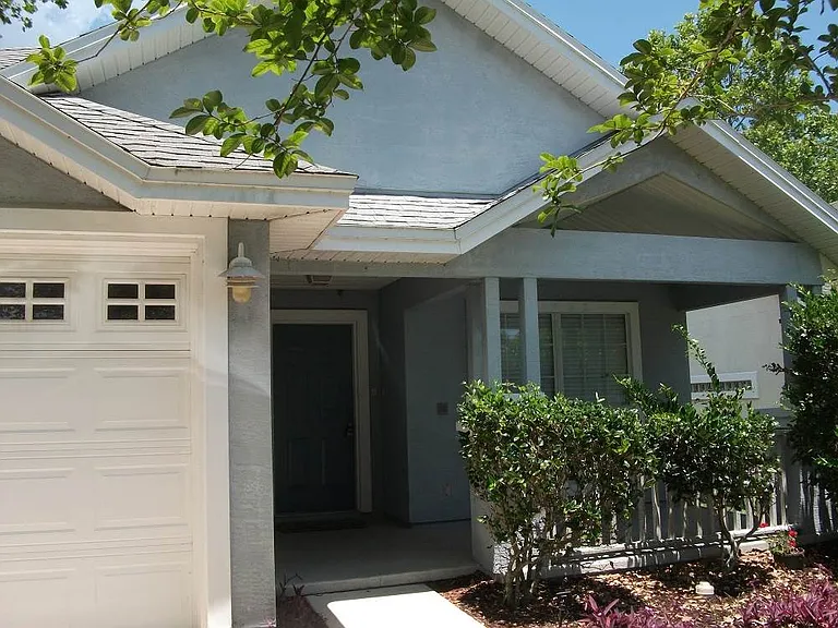 432 Chamberlain Dr — Photo 2