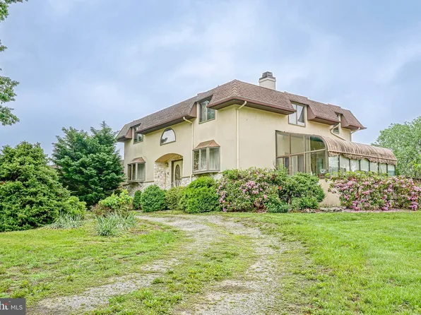 230 Casperson St, Gibbstown, NJ 08027