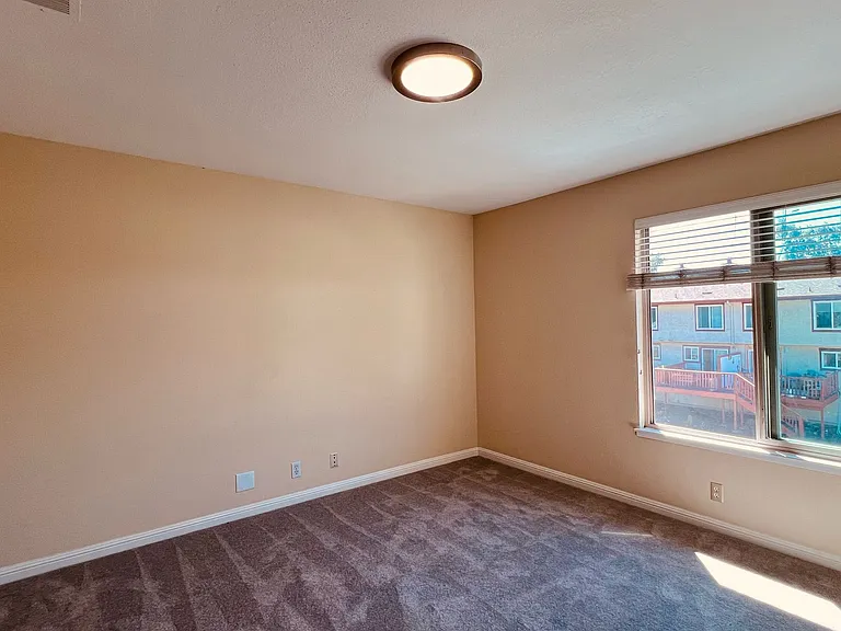 39901 Lindsay McDermott Ln — Photo 17
