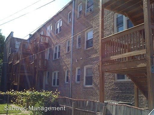 4th image of 6545 N Francisco Ave APT 2B