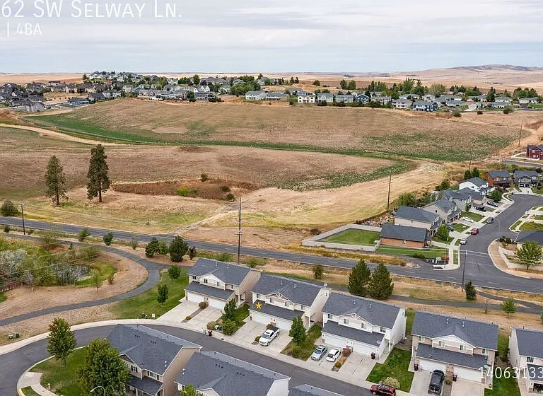1262 SW Selway Ln — Photo 6