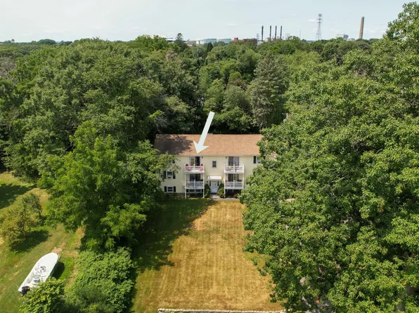 11 Carriage Hill Road #F, Eliot, ME 03903