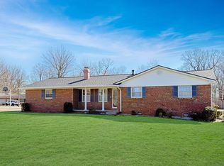 6815 Greenfield Dr, Paducah, KY 42003