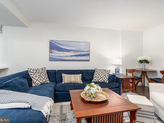 3rd image of 1245 13th St NW APT 103