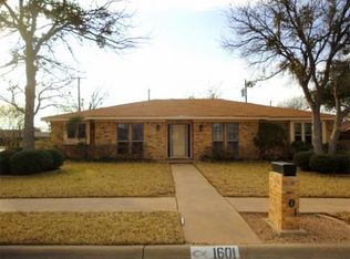 1601 Brenda Hursh Dr, Wichita Falls, TX 76302