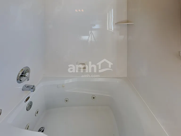 816 N Crimson Ln — Photo 10