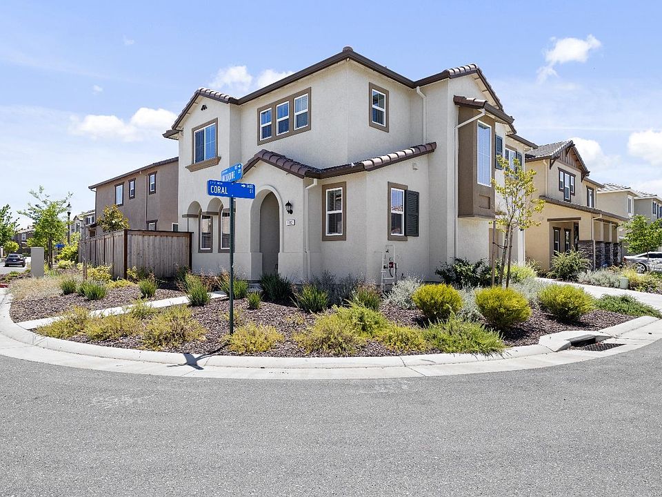1st image of 1192 Lincolnshire Cir