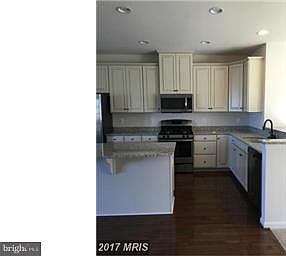 4th image of 116 Sweetgum Ct