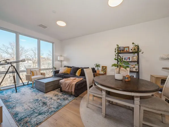 348 Baldwin Ave #306, Jersey City, NJ 07306