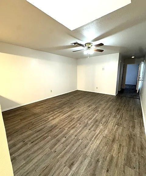 2101 Eastwind St — Photo 8