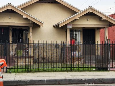 781 E 54th St, Los Angeles, CA, 90011