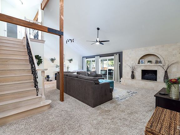 5th image of 5217 Beverly Dr
