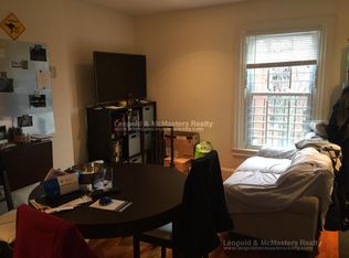 229-229A Newbury St, Boston, MA 02116
