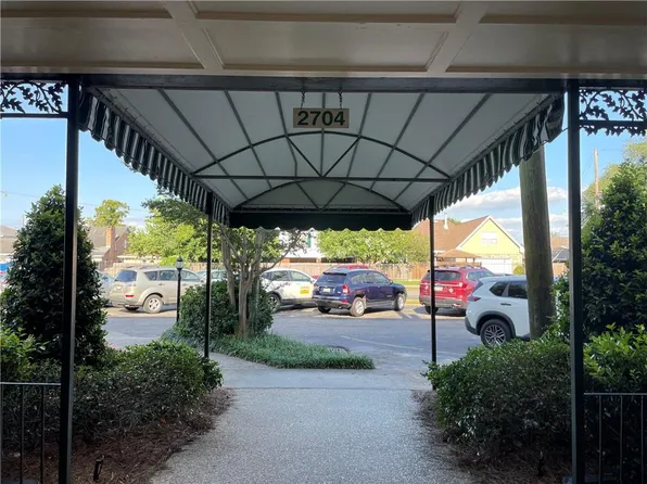 2704 Whitney Pl APT 723, Metairie, LA 70002