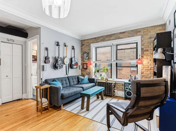 1820 1st Ave S APT 304, Minneapolis, MN 55403