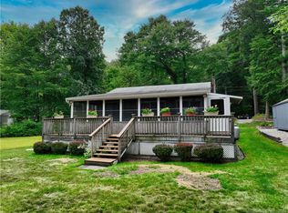 162 Lakeside Dr, Lebanon, CT 06249