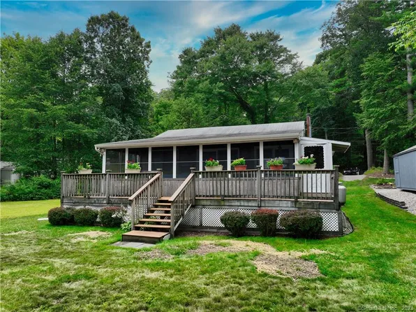 162 Lakeside Drive, Lebanon, CT 06249
