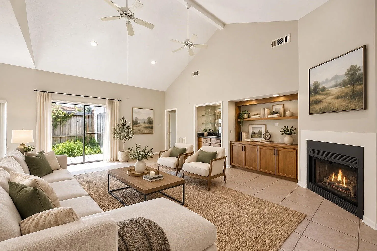 4 bed, 2.5 bath, 2166 sqft, $2,250 — Photo 2