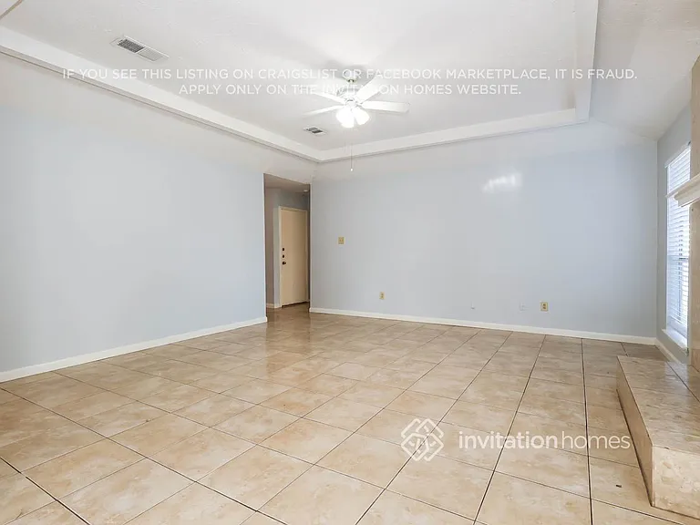 12010 Fork Creek Dr — Photo 6