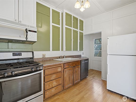 4th image of 7730 17th Avenue NE