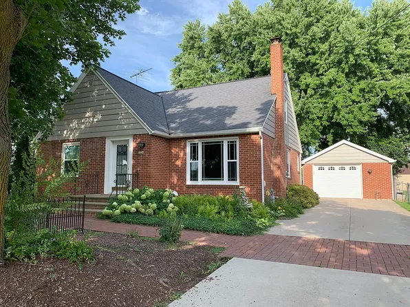 1334 County Road C, Brussels, WI 54204