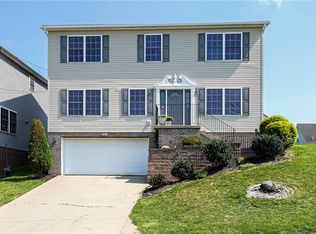 584 Hillcrest Ave, Mc Kees Rocks, PA 15136