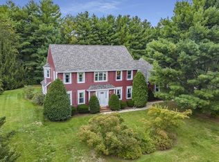 39 Wilder Ln, Hanover, MA 02339