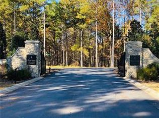 216 Point Rd, Seneca, SC 29672