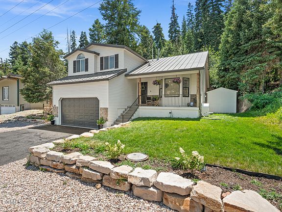 2nd image of 300 Aspen Dr