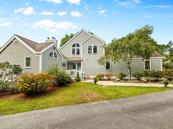 264 Hill And Plain Road, East Falmouth, MA 02536