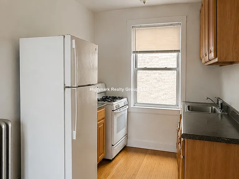 2342 W Touhy Ave #3AB — Photo 1