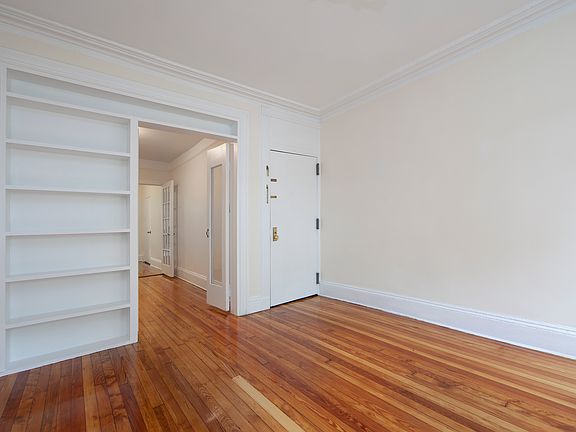 4th image of 252 Wyckoff St APT 3L