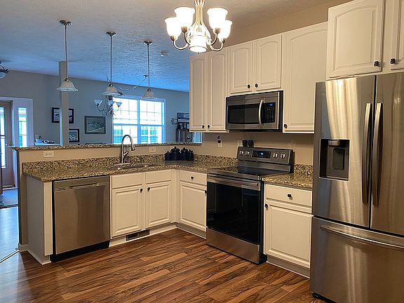 2nd image of 7582 Blairmore Dr