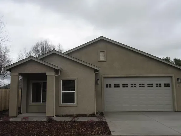 220 Danielson Ln, Chico, CA 95973