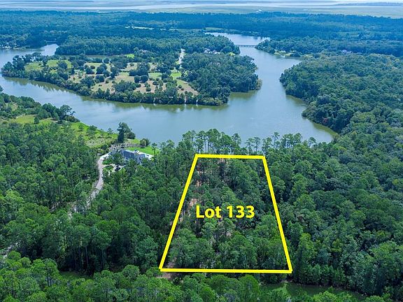 3rd image of 173 Kirkaldy Ln
