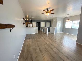 525 N Miller Rd, Scottsdale, AZ 85257