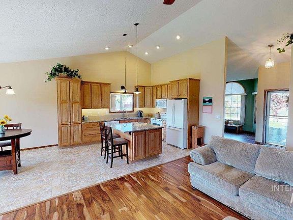 5th image of 3124 Teepee Ct