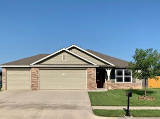 11046 N 120th Ave E, Owasso, OK 74055