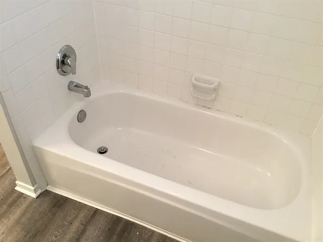 3506 Pine Tree Dr — Photo 16