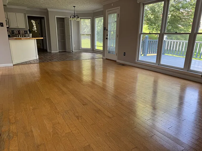 1006 Royal Mew Ct — Photo 7