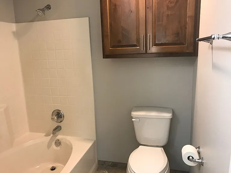 517 Molly Ln — Photo 23