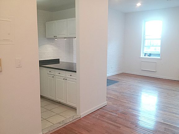 2nd image of 103 E 10th St APT 6A
